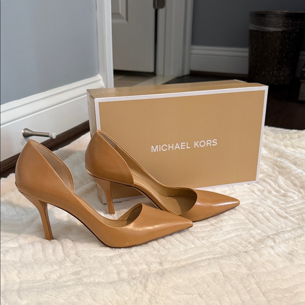 Michael Kors Julieta Pump Suntan Leather 8M